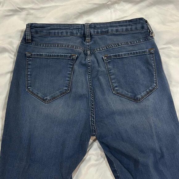 Medium wash skinny jeans - Picture 5 of 8